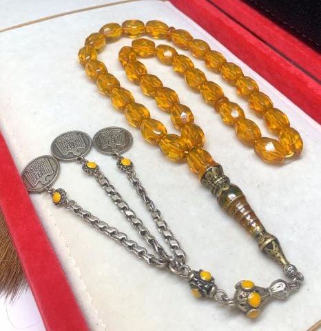 TURUNCU , İRİ HABBELİ FASETA KESİM, PiRİNÇ İŞLEME İMAMELİ NECEF TESBİH