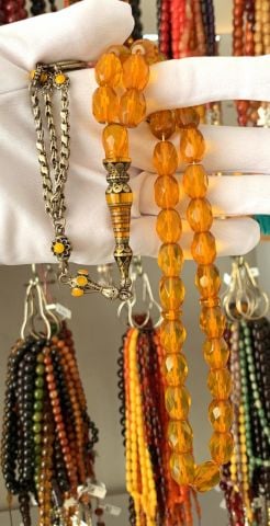 TURUNCU , İRİ HABBELİ FASETA KESİM, PiRİNÇ İŞLEME İMAMELİ NECEF TESBİH