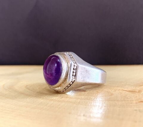 GÜMÜŞ OVAL AMETİST TAŞLI YÜZÜK