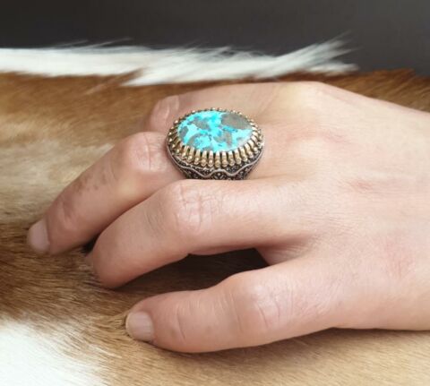 TURKUAZ TAŞLI GÜMÜŞ İŞLEMELİ ESKİTME YÜZÜK