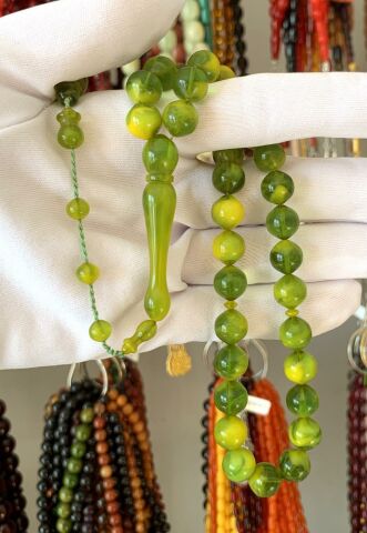 YEŞİL SIKMA KEHRİBAR TESBİH