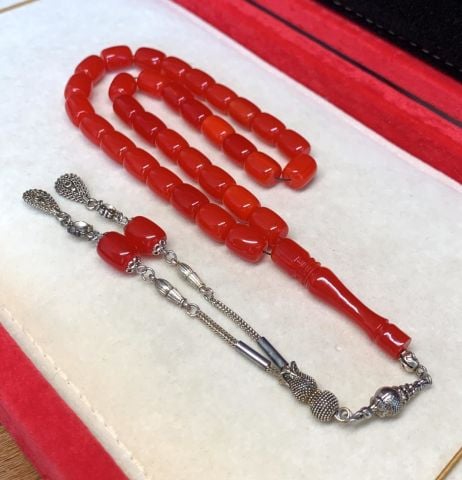 KIRMIZI İNCE HARELİ ZAR KEHRİBAR TESBİH