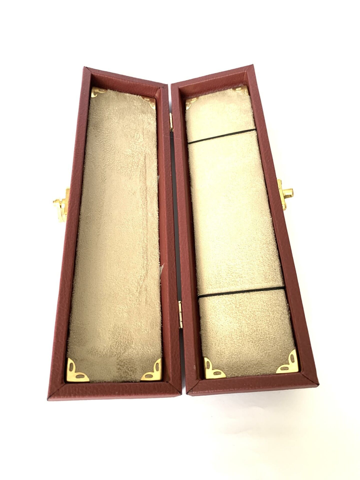 TESBİH KUTUSU BORDO DERİ KANCALI