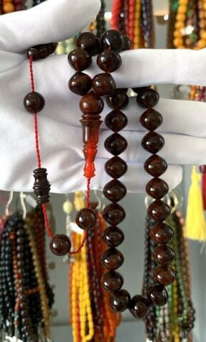 KAHVERENGİ KIRMIZI  HARELİ İRİ BOY SIKMA KEHRİBAR TESBİH