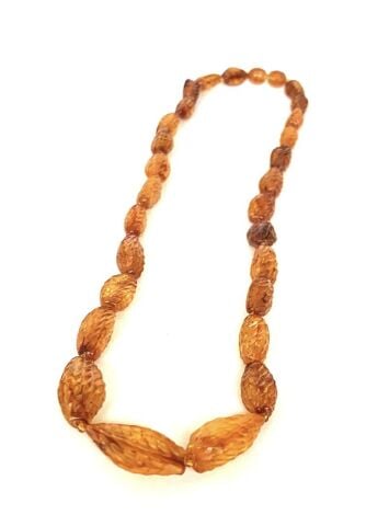 DAMLA KEHRİBAR YETİŞKİN BAL RENGİ KOLYE ÖZEL İŞLEMELİ