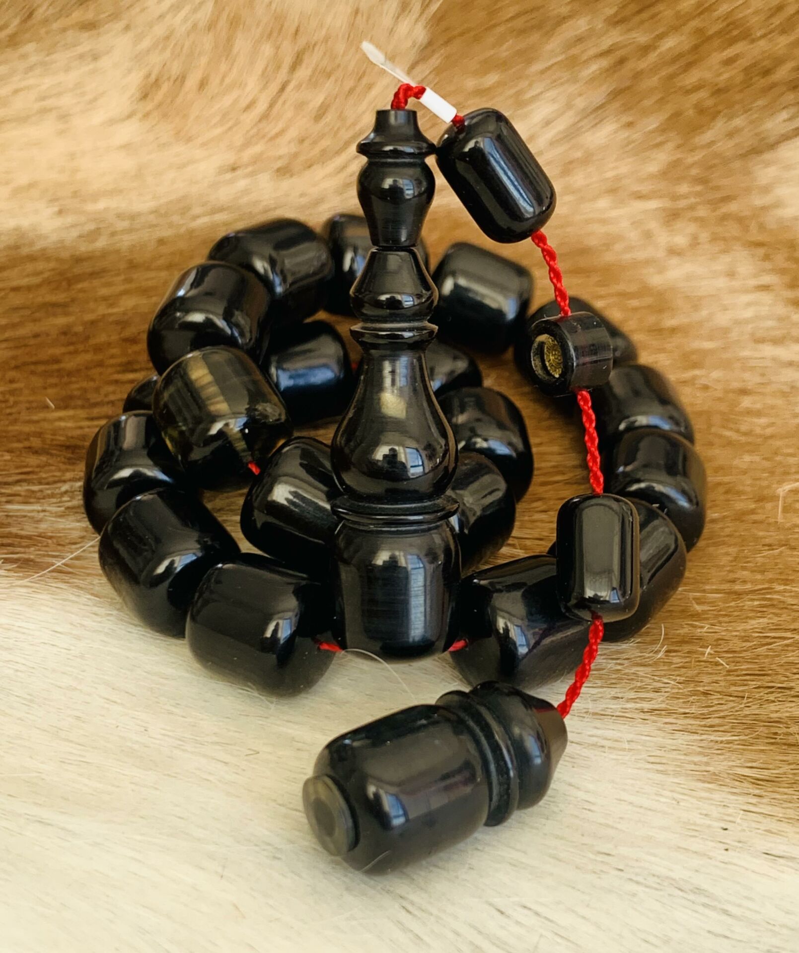 EFE MASKOT BOY SİYAH KEHRİBAR TESBİH