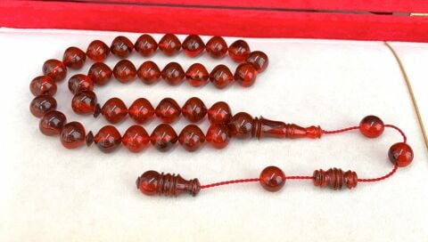 KIRMIZI SİYAH HARELİ İRİ BOY SIKMA KEHRİBAR TESBİH