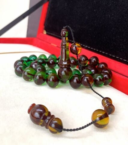 YEŞİL İRİ BOY ATEŞ KEHRİBAR TESBİH