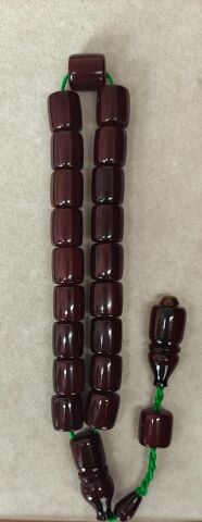 KATALİN VİŞNE RENK KESME MODEL EFE MASKOT TESBİH