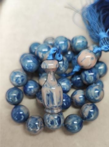 KATALİN MAVİ-KREM DAMARLI  KÜRE MODEL TESBİH