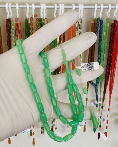 ESKİ ÇUBUK MALZEME AÇIK YEŞİL KATALİN TESBİH KAPSÜL MODEL