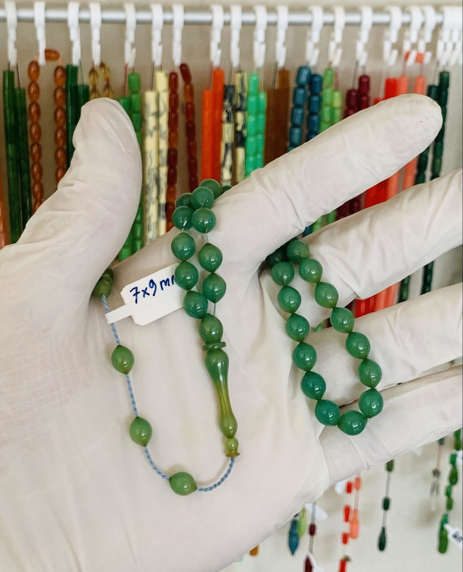 ESKİ MALZEME YEŞİL ÇUBUK KATALİN TESBİH KÜRE MODEL