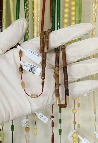 ESKİ ÇUBUK MALZEME KATALİN TESBİH KAHVERENGİ KESME MODEL