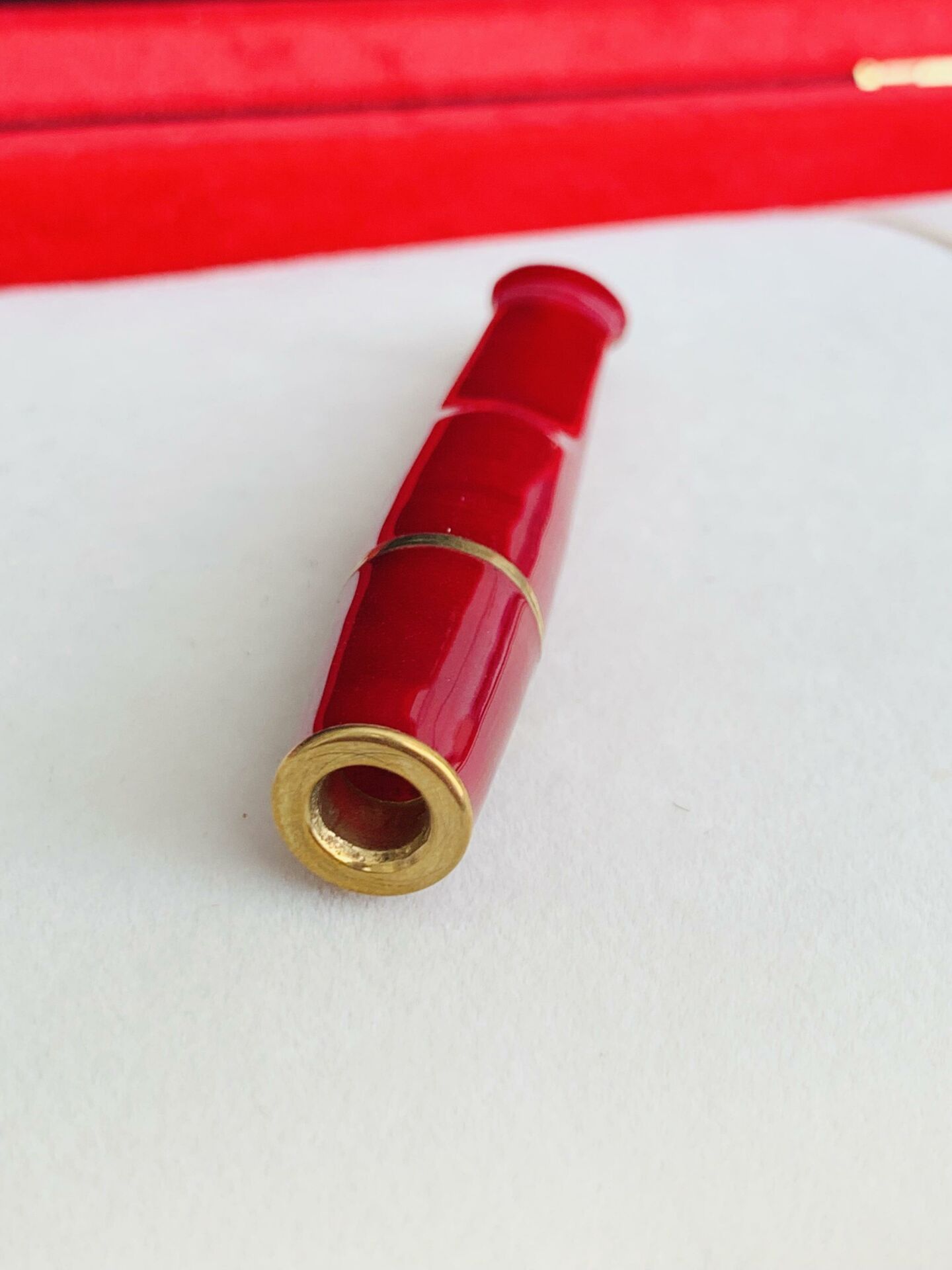 KEHRİBAR AĞIZLIK KIRMIZI