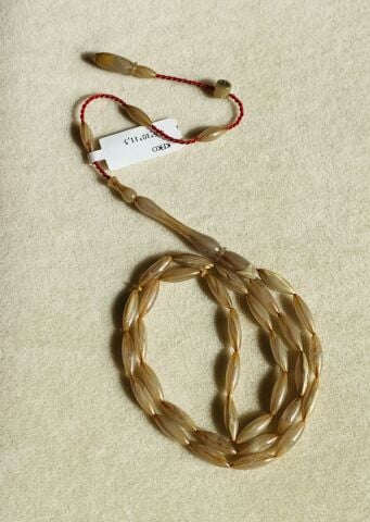 ESKİ ÇUBUK MALZEME KATALİN AÇIK YEŞİL UZUN ARPA MODEL TESBİH