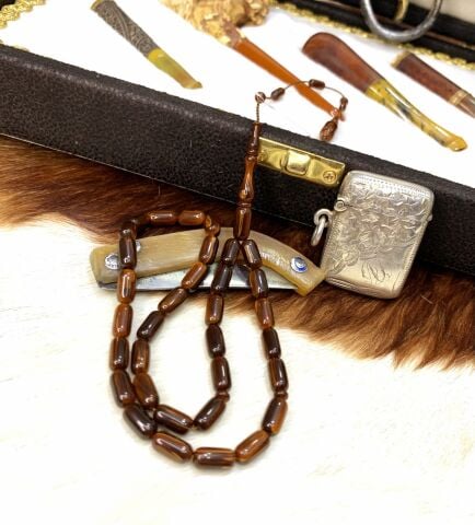 ÇEKO HAMUR MALZEMEDEN KATALİN TESBİH BEYZİ KAHVERENGİ