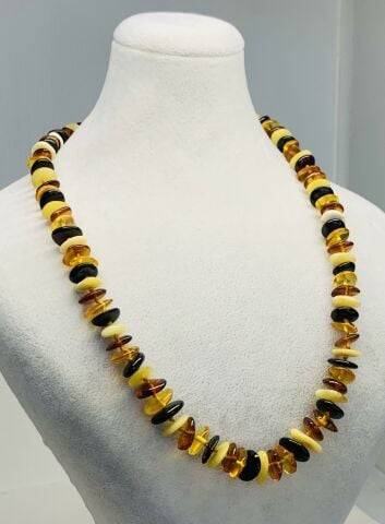 DAMLA KEHRİBAR YETİŞKİN KOLYE ELİPS MODEL KARIŞIK RENKLERDE