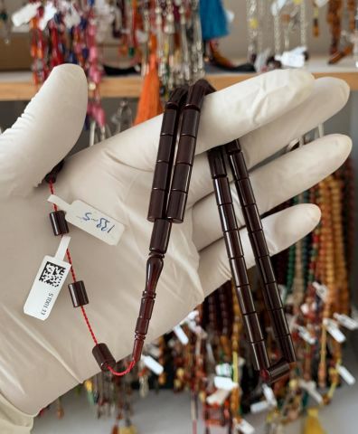 ESKİ ÇUBUK MALZEMEDEN KATALİN KAHVERENGİ KESME MODEL TESBİH