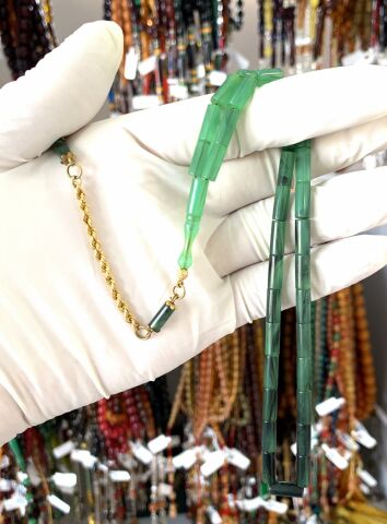 ALTIN PÜSKÜLLÜ KATALİN YEŞİL HARELİ KESME MODEL TESBİH