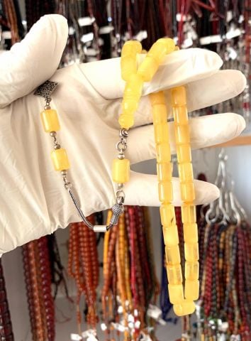 DAMLA KEHRİBAR TESBİH KESME MODEL GÜMÜŞ PÜSKÜLLÜ