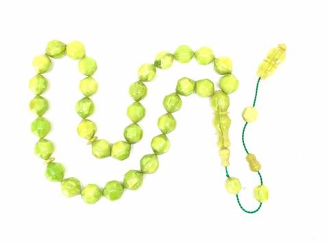 ÇUBUK KATALİN MALZEMEDEN UÇLU YEŞİL KESME MODEL TESBİH