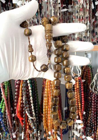 ÇUBUK MALZEMEDEN KATALİN KAHVERENGİ UÇLU KESME MODEL TESBİH