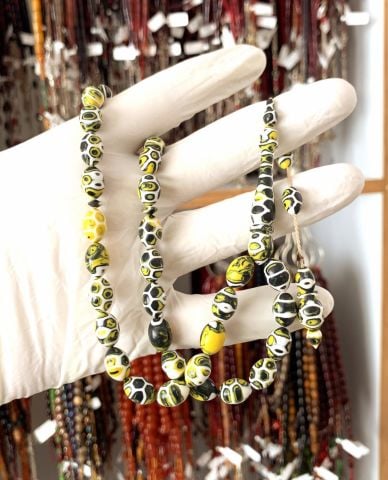 ARİZONA KERTENKELE DESENLİ SARI SİYAH GALALİT BEYZİ MODEL TESBİH